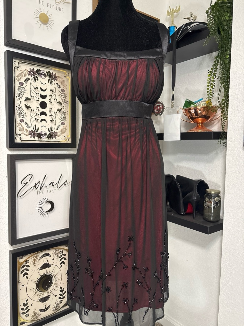 Vintage Dressbarn Collection Red & Black Mesh Dress Overlay Beaded Empire Y2K